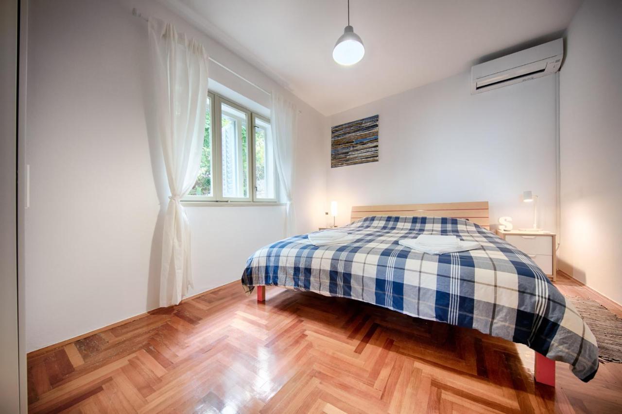 Apartments By The Sea Hvar - 14197 هفار المظهر الخارجي الصورة